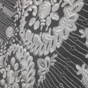 EMBROIDERED MESH FERN DESIGN OFF-WHITE