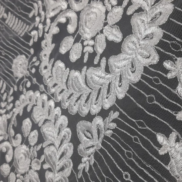131323-1.webp EMBROIDERED MESH FERN DESIGN OFF-WHITE