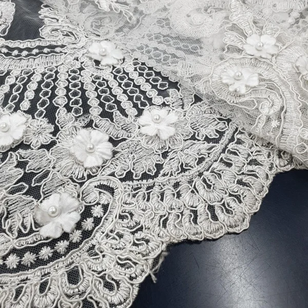 BORDER CORDED APPLIQUE LACE WITH 3D FLOWERS IVORY WHITE