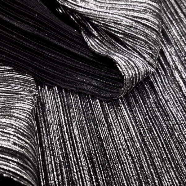 BODREF-SB-2.webp POLY PLEATED BODRE FOIL-ONYX BLACK AND SILVER