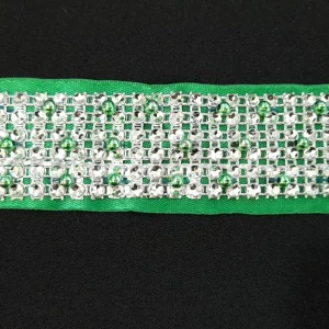 BR-HB25.E.webp BRAID SILV ON SATIN EMRLD