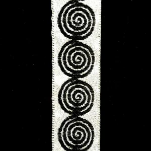 BR-HB39.webp BRAID SILV BLK CIRCLE