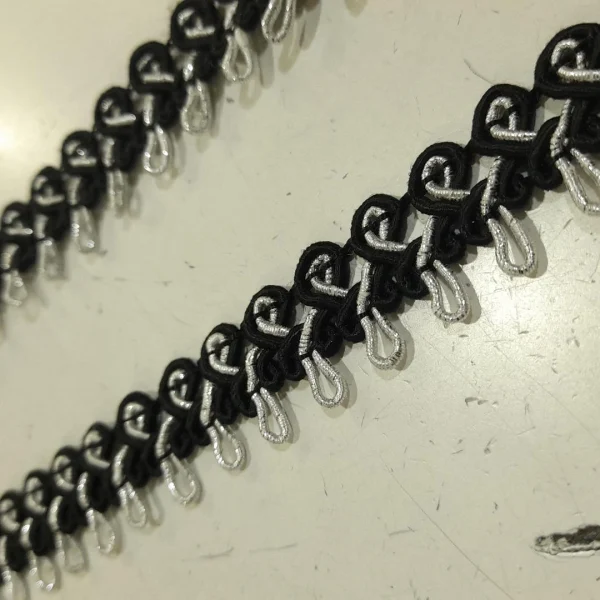 BR-NS3-2.webp BRAID TWISTED CORD BLACK AND SILVER