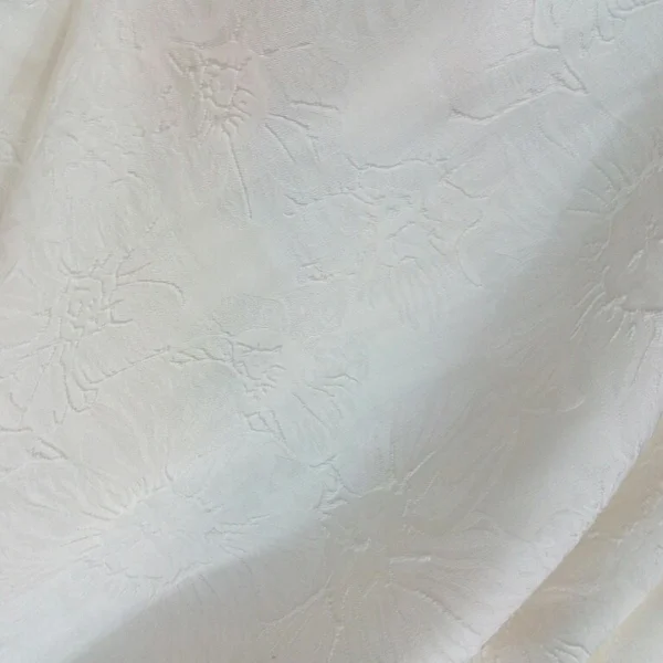 BROCADE 3D LIMERICK WHTOWHT