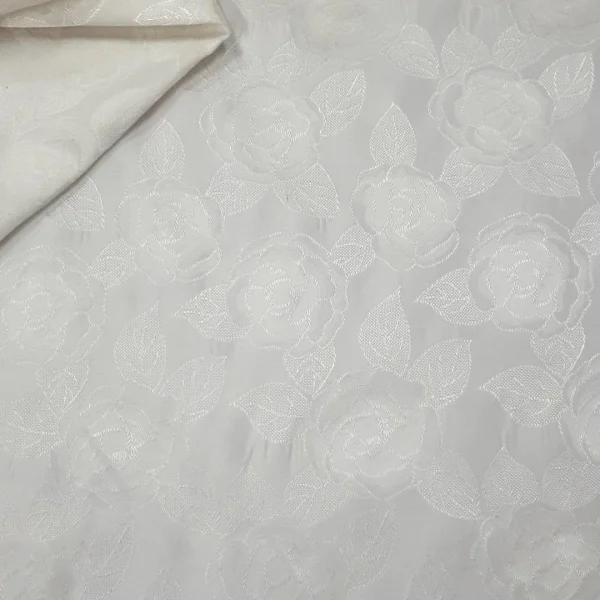 BROCADE PUFF EMBOSSING ROSE IVORY