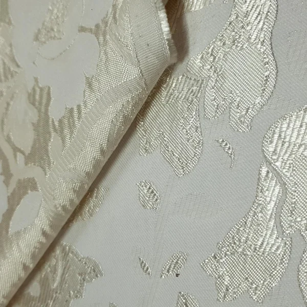 BROCADE JACQUARD 2TONE IVRY ON GOLD