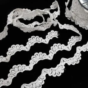 BRIDAL CORDED LACE WITH DUAL EDGE SCALLOP