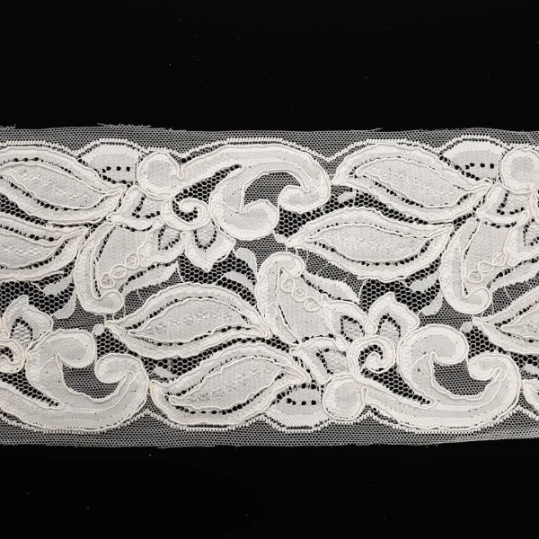 BRIDAL TRIM CORDED LACE PAISLEY