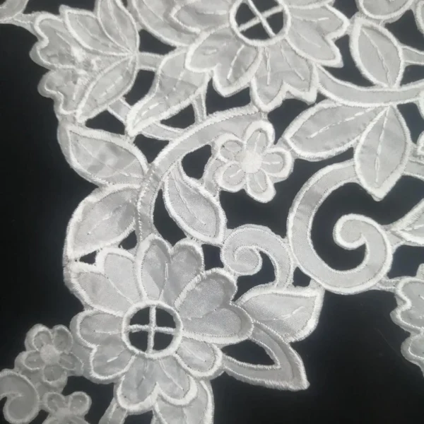 BTLC3-WHT-2.webp BRIDAL TRIM LASER 5CM WIDE
