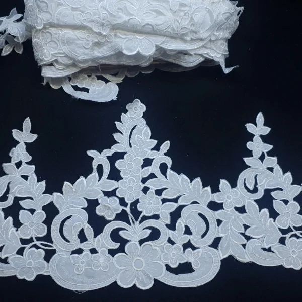 BRIDAL TRIM LASER CUT EMBROIDERED WHITE