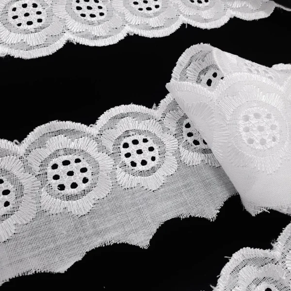 CAMRIC LACE DES1351 WHITE