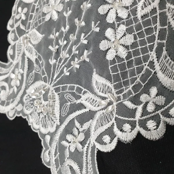 COLLAR ORGANZA BEADED WHITE (612425)