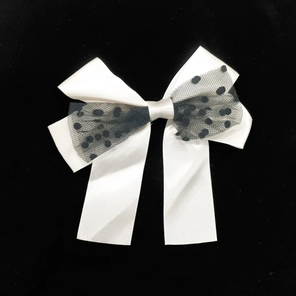 CRM BLK LACE BOW