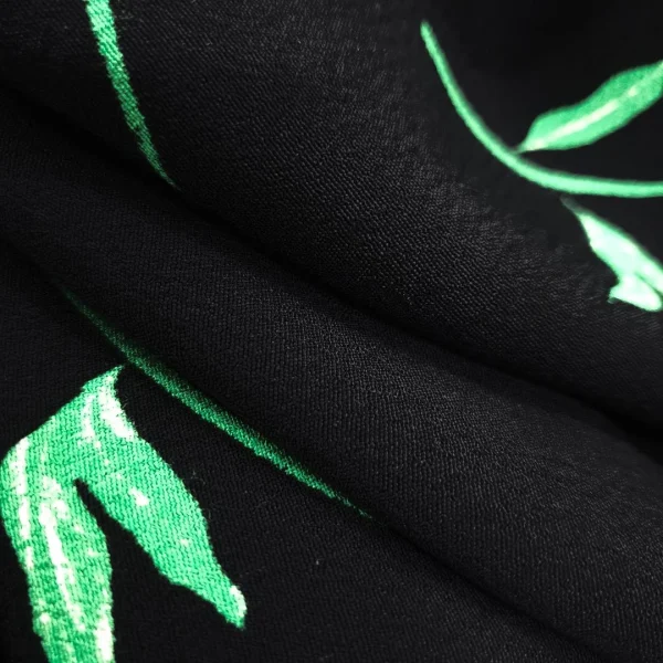CRPP-FLO.B-3.webp CREPE PRINTD FLORAL BLACK