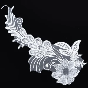 BEADED FANCY PATCH  X-LARGE WHITE