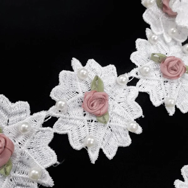 FLOWER TRIM LACE DIAMANTE DUSTY n WHITE