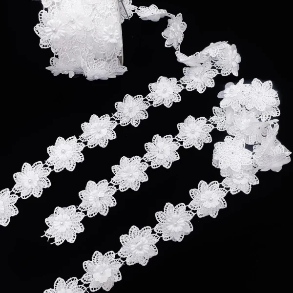 FT-3-WHT-1.webp FLOWER TRIM LACE BEADED WHITE
