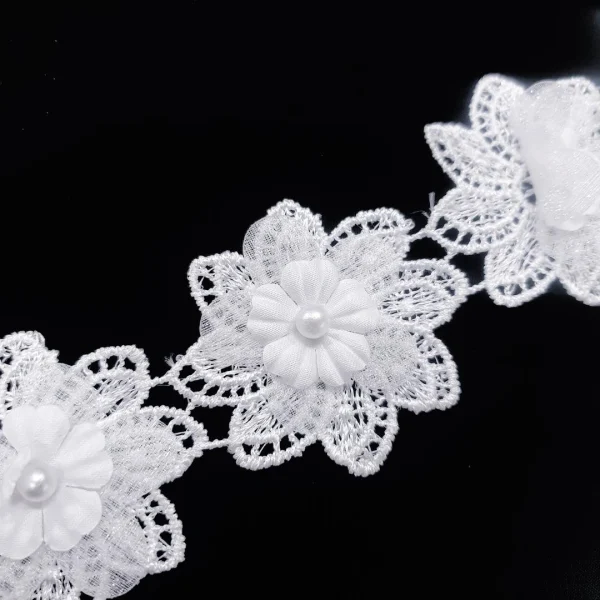 FT-3-WHT-2.webp FLOWER TRIM LACE BEADED WHITE