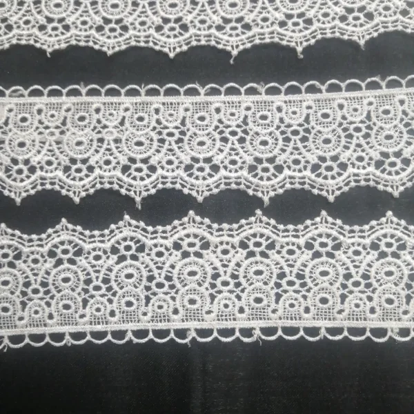 GUIPPOIRE  WHITE(G19)