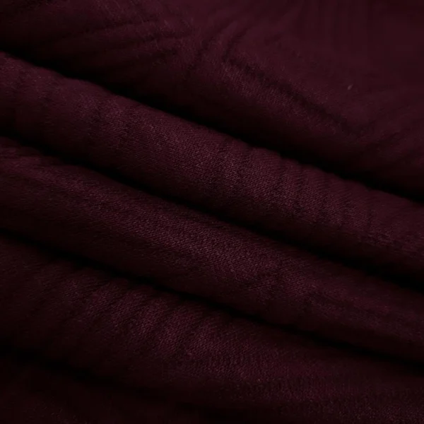 KNITTED JACQUARD DIAMOND MAROON