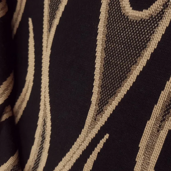 KNITTED PRINTED PONTI FLAME BLACK and BROWN