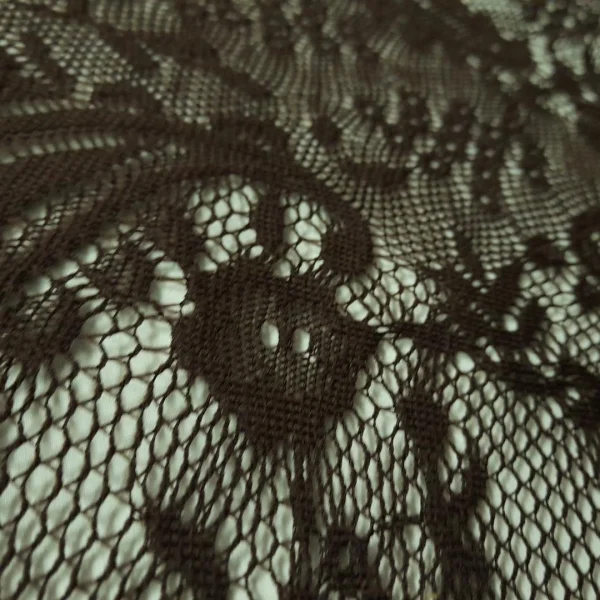 LACE CROCHET PAISLEY CHOCOLATE