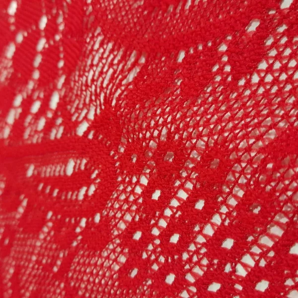 LACE CROCHET PAISLEY RED