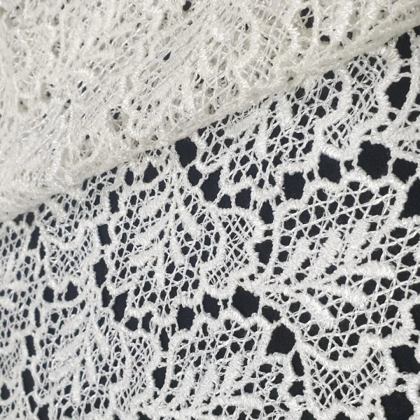LACE GUIPURE LEAF WHITE