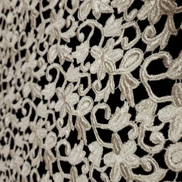 LACEG-MILK1-2.webp LACE GUIPURE MILK(1)