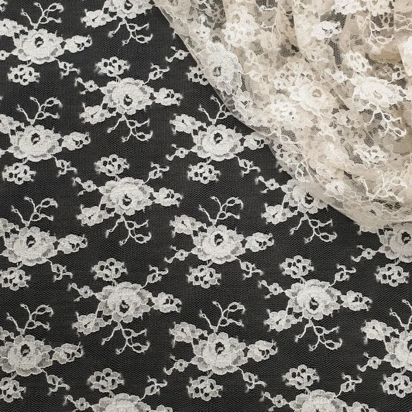 RASCHEL LACE WITH SCALLOP
