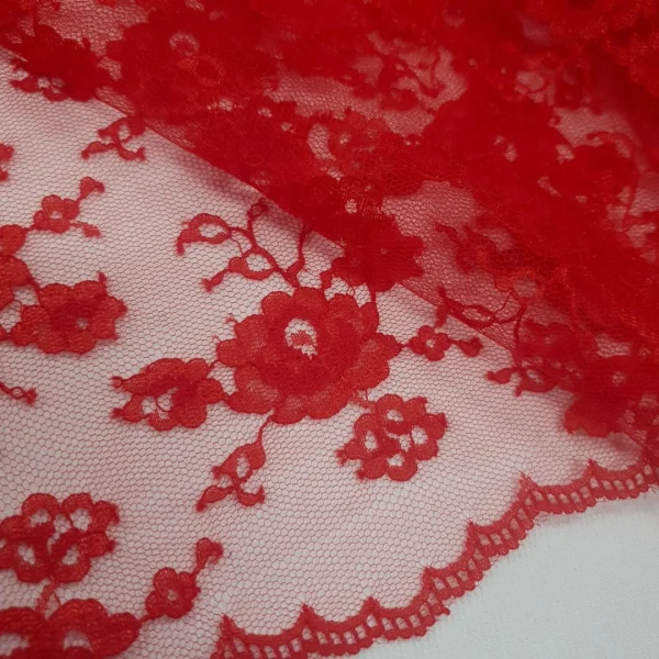 RASCHEL LACE  SCALLOP RED