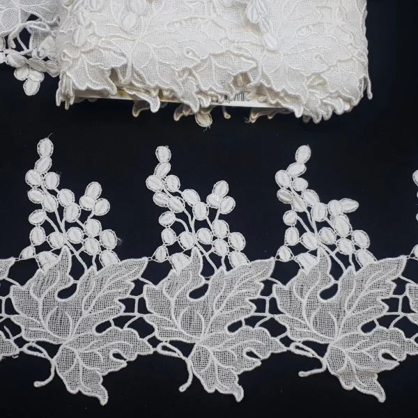 LT6J-IVRY-1-1.webp TORCHEN LACE IVORY 6J