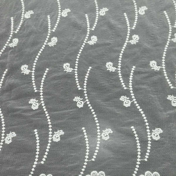 MESHBCD4-IVRY-1-1.webp MESH WITH SCALLOPED BORDER IVORY