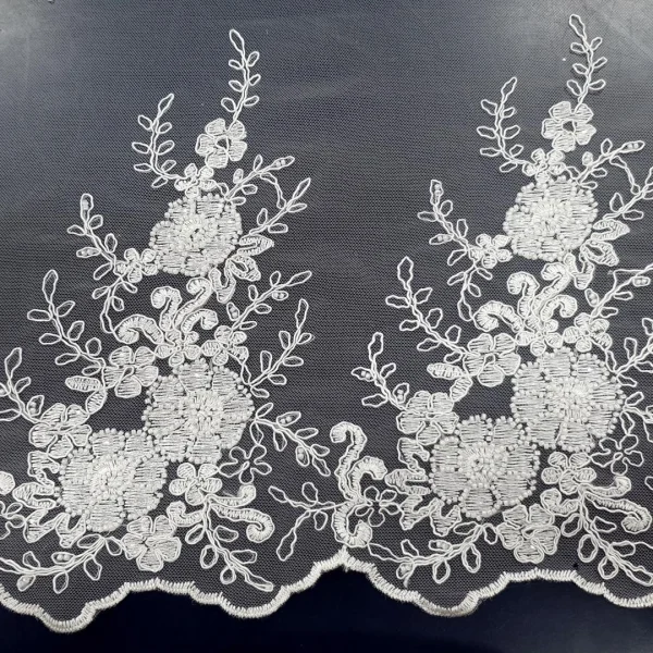MESH CORDED WITH BEADS  ROSEL IVORY