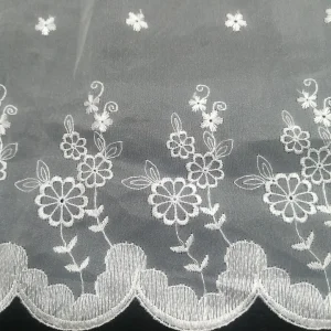 ORGANZA BORDER TRIM WHITE (20CM)