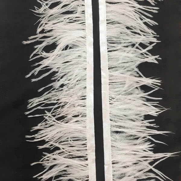 OFEATHL-CRM-1-1.webp OSTRITCH FEATHERS LONG CREAM