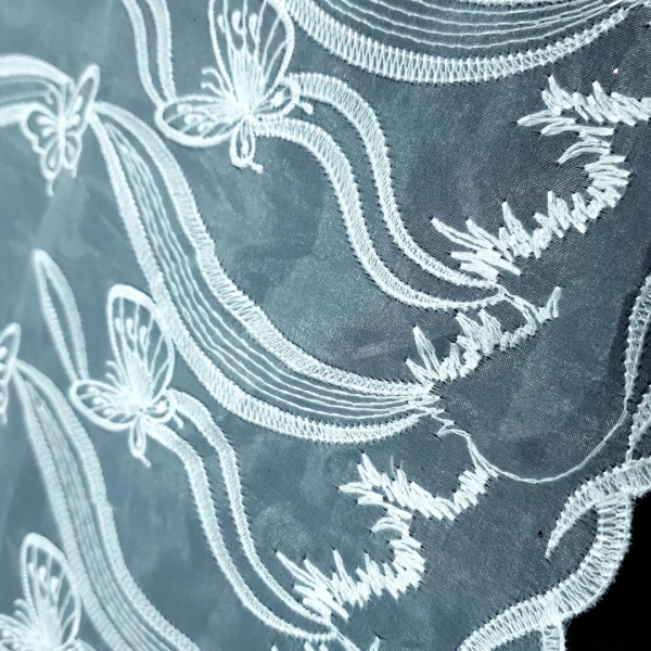 ORGANZA BORDER EMBROIDERED SML-BUTTERFLY WHITE