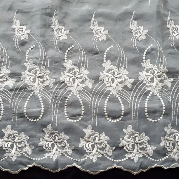 ORGANZA  EMBROIDERED  BIG FLORAL DESIGN CREAM