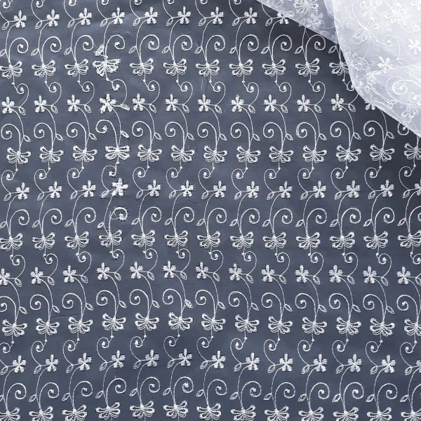ORGANZA SMALL FLORAL EMBROIDERY WHITE