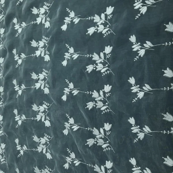 ORGANZA TULIP EMBROIDERY WHITE