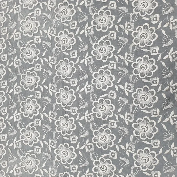 ORGANZA HEAVY EMBROIDERY DAISY CREAM