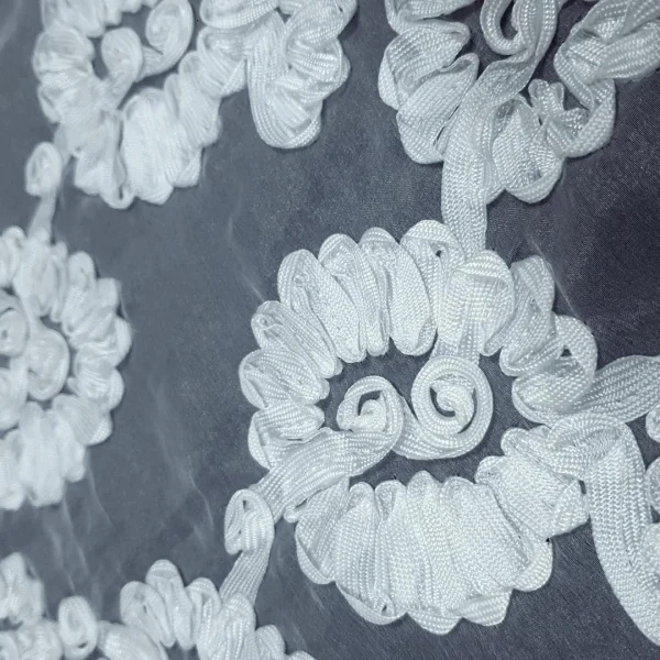 ORGRBN-WHT-2.webp ORGANZA WITH RIBBON EMBOSSING WHITE