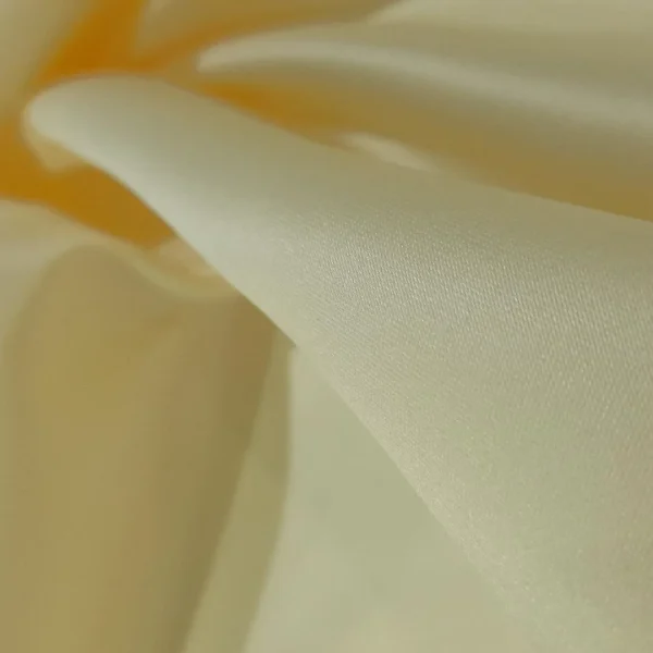 DUCHESS CREAM