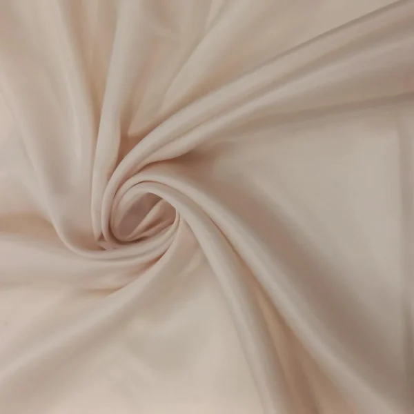 LIQUID SATIN  MILK CREAM