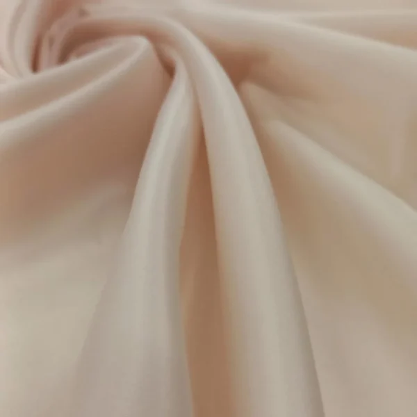 LIQUID SATIN  MILK CREAM