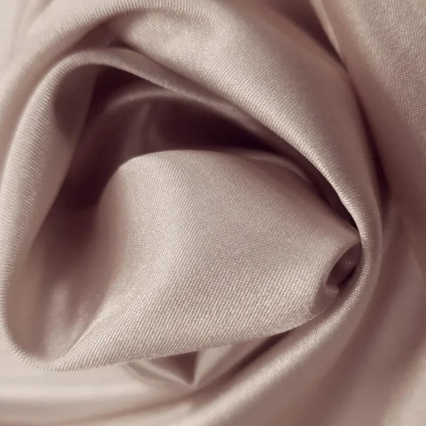 SATSTO-SKN-4.webp SATIN STRETCH OMBRE SKIN