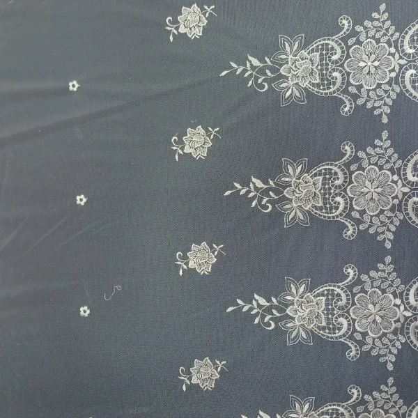 TULLE BORDER-CORDED  MILK