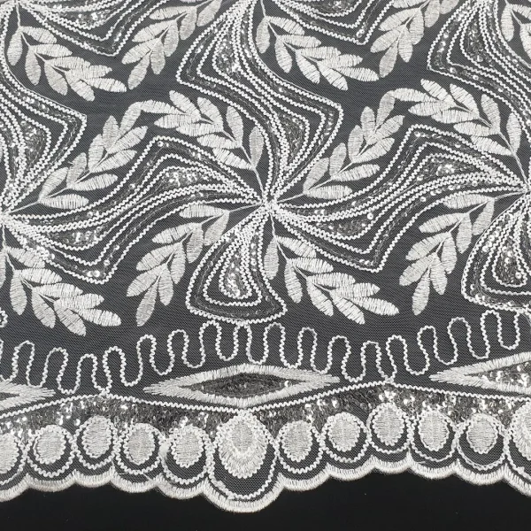 TULLE CORDED AND SEQUINS LEAF WHITE