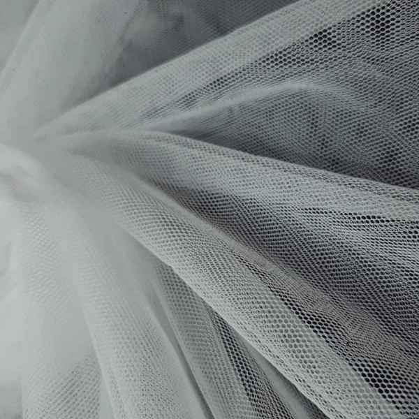 SOFT TULLE WHITE 2