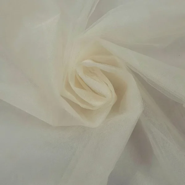 VEILING SHINY CREAM